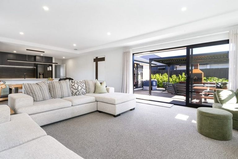 Photo of property in 42 Furlong Street, Yaldhurst, Christchurch, 8042