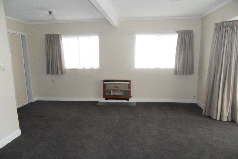 Photo of property in 195 Knights Road, Hutt Central, Lower Hutt, 5011