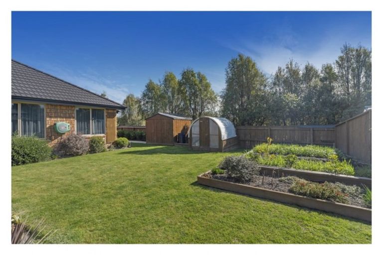 Photo of property in 14 Curtis Street, Stoke, Nelson, 7011