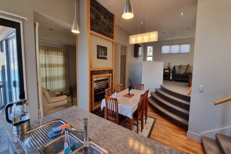 Photo of property in 25a Marina Drive, Frankton, Queenstown, 9300