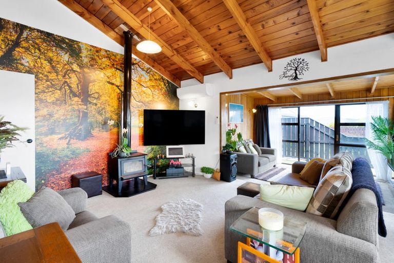 Photo of property in 3 Maralyn Place, Bell Block, New Plymouth, 4312