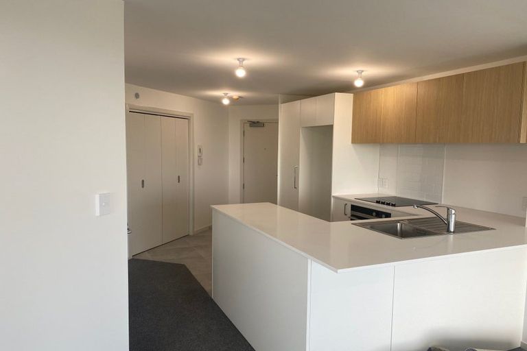 Photo of property in 14/270 Onewa Road, Birkenhead, Auckland, 0626