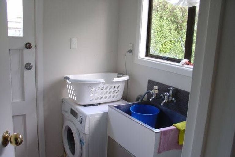 Photo of property in 125 Taylor Street, Carterton, 5713