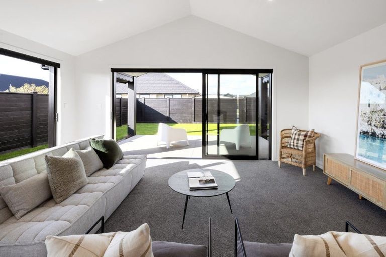 Photo of property in 36 Isobel Hodgson Drive, Cambridge, 3434