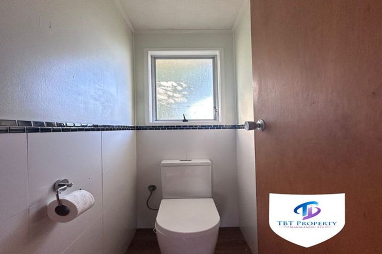 Photo of property in 13 Ribot Place, Randwick Park, Auckland, 2105