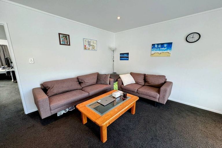 Photo of property in 2/13 Tapiri Street, Hataitai, Wellington, 6021