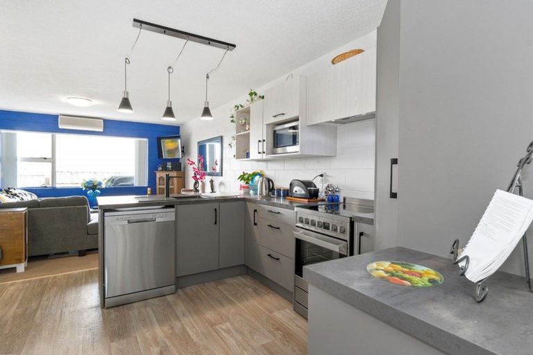 Photo of property in 2/110 Hamilton Street, Tauranga, 3110