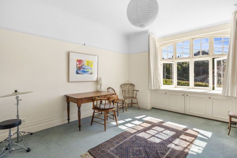 Photo of property in 374 Stuart Street, Roslyn, Dunedin, 9010