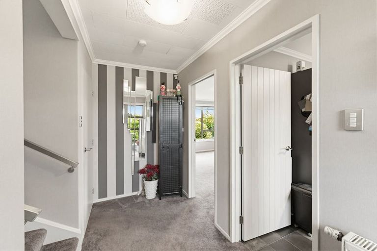 Photo of property in 9 Thames Street, Gore, 9710
