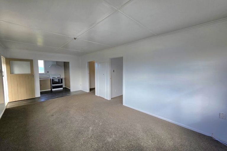 Photo of property in 61 Strange Street, Waitara, 4320