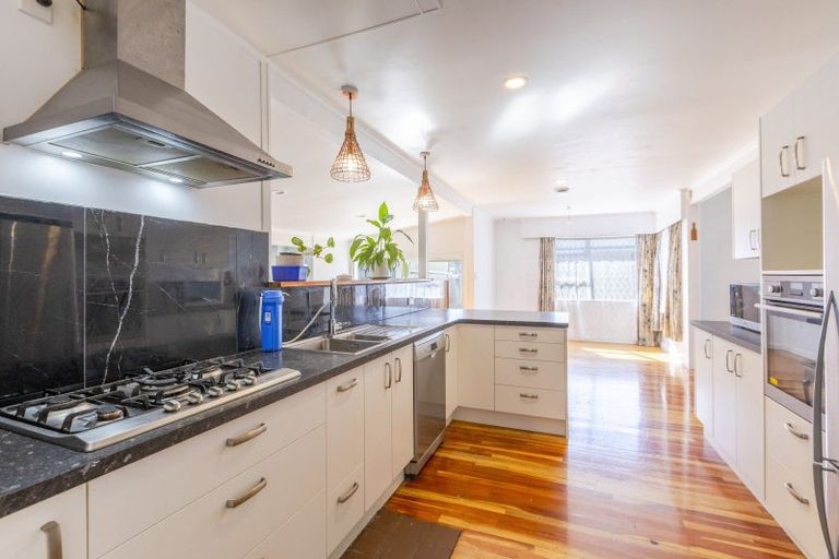 Photo of property in 35 Mcgregor Avenue, Pirimai, Napier, 4112