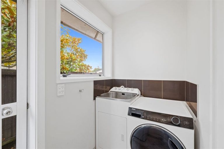 Photo of property in 207 Grimseys Road, Redwood, Christchurch, 8051