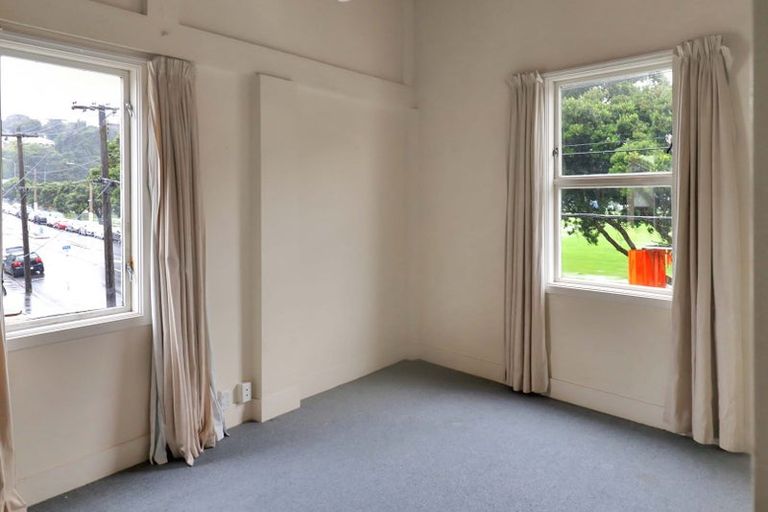 Photo of property in 40 Kilbirnie Crescent, Kilbirnie, Wellington, 6022