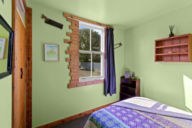 Photo of property in 18 Princess Street, Dannevirke, 4930