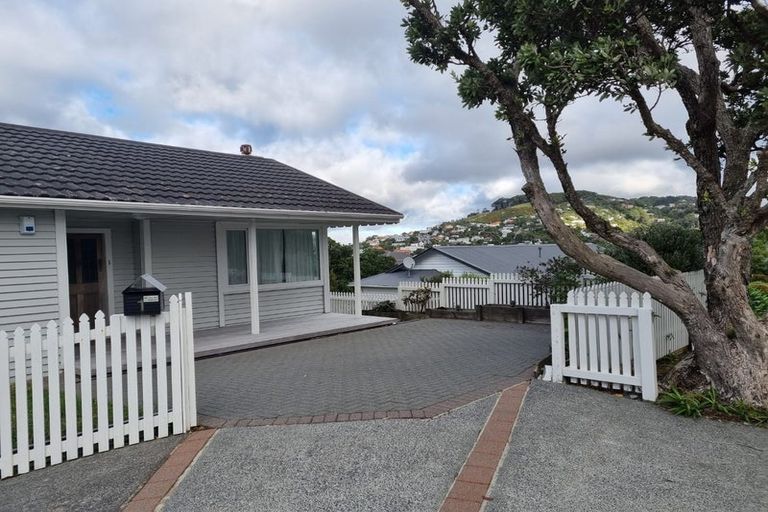 Photo of property in 1 Armitage Street, Ngaio, Wellington, 6035