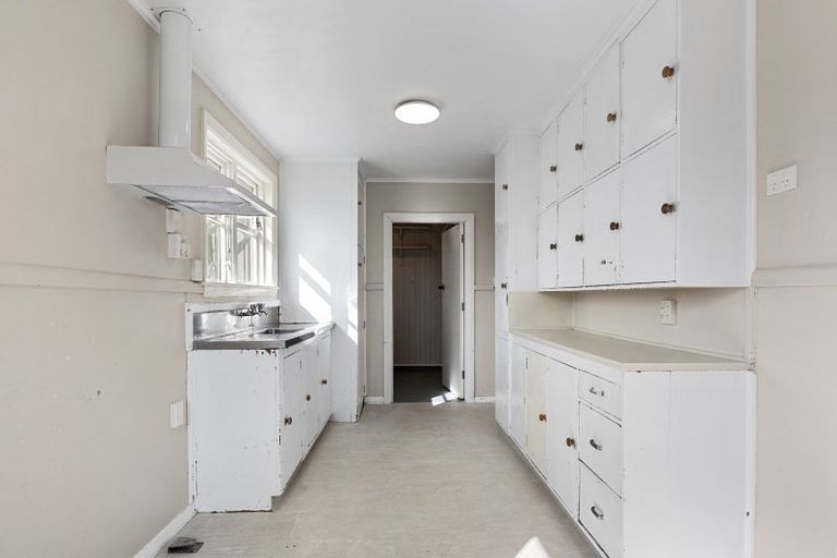 Photo of property in 14 Glynne Crescent, Spreydon, Christchurch, 8024