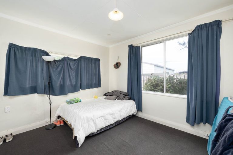 Photo of property in 1/461 Bower Avenue, Parklands, Christchurch, 8083