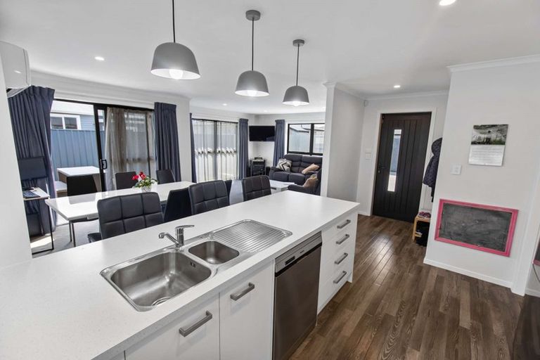 Photo of property in 43a Fairs Road, Milson, Palmerston North, 4414