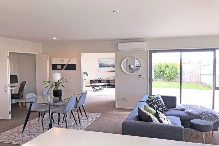 Photo of property in 21 Jacks Drive, West Melton, 7618