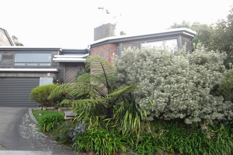 Photo of property in 16 Kilsyth Street, Karori, Wellington, 6012