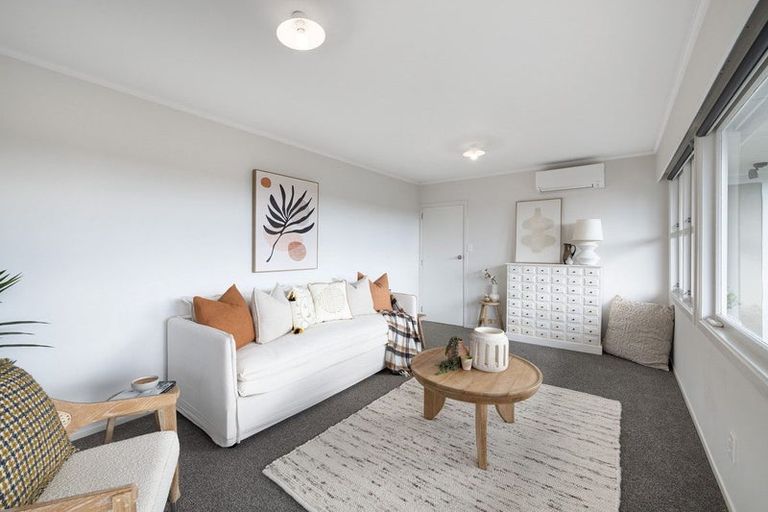 Photo of property in 8a Queen Road, Bellevue, Tauranga, 3110