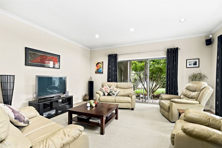 Photo of property in 3 Travis View Drive, Fairview Heights, Auckland, 0632