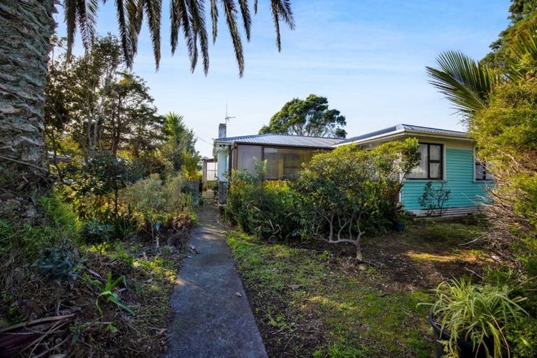 Photo of property in 30 Paritutu Road, Spotswood, New Plymouth, 4310