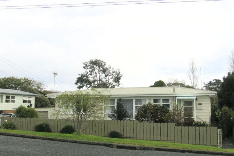 Photo of property in 18 Shelly Bay Road, Beachlands, Auckland, 2018