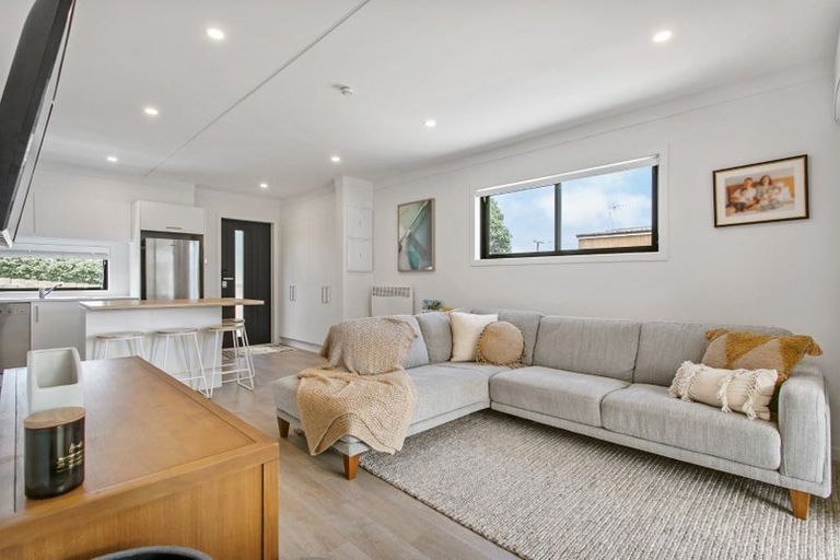 Photo of property in 3/141 Wallace Road, Mangere Bridge, Auckland, 2022