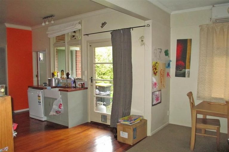 Photo of property in 27 Woodhaugh Street, Woodhaugh, Dunedin, 9010