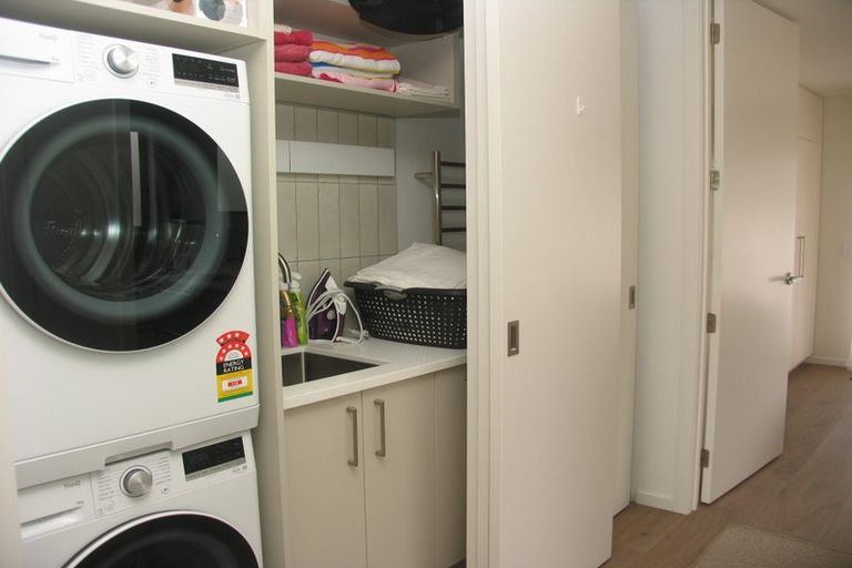 Photo of property in 34 Boyes Crescent, Frankton, Queenstown, 9300