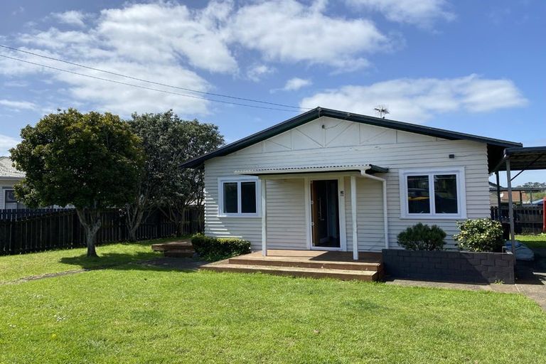 Photo of property in 9 School Road, Tuakau, 2121