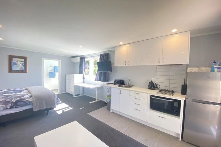 Photo of property in 8 Leslie Avenue, Sandringham, Auckland, 1025