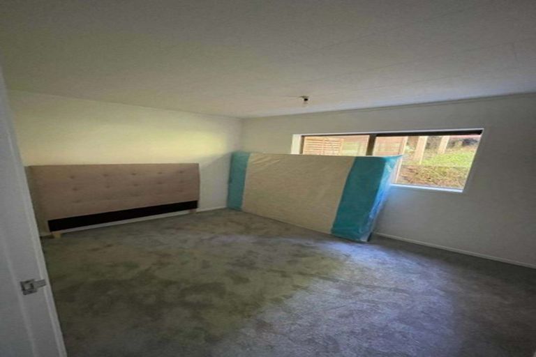 Photo of property in 102 Stapleford Crescent, Browns Bay, Auckland, 0630