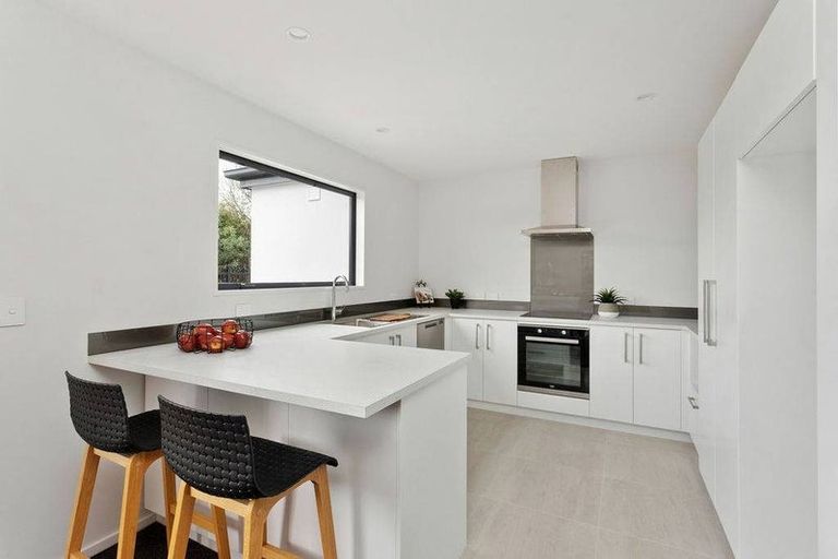 Photo of property in 2/4 Tintagel Lane, Burwood, Christchurch, 8083