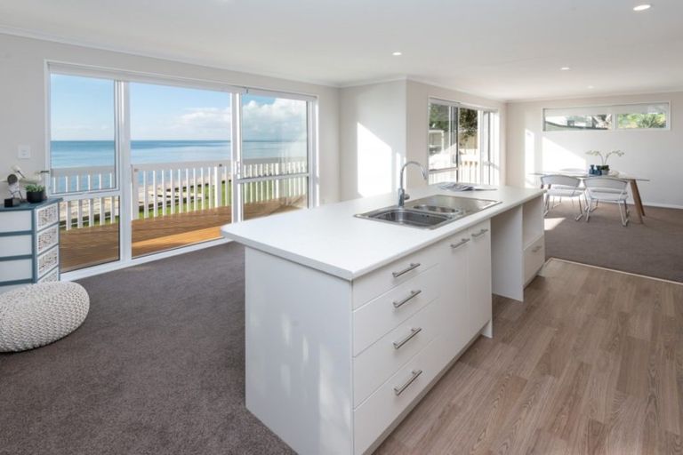 Photo of property in 147 Torkar Road, Clarks Beach, 2122