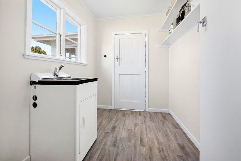 Photo of property in 20 Rakino Drive, Kerepehi, Paeroa, 3671