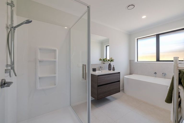 Photo of property in 26 Springwater Drive, Maewa, 4702