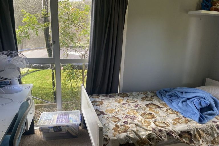 Photo of property in 16 Tatariki Street, Rosehill, Papakura, 2113