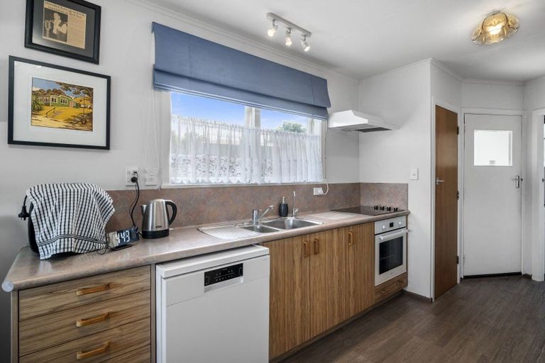 Photo of property in 1 Jonathan Place, Putaruru, 3411