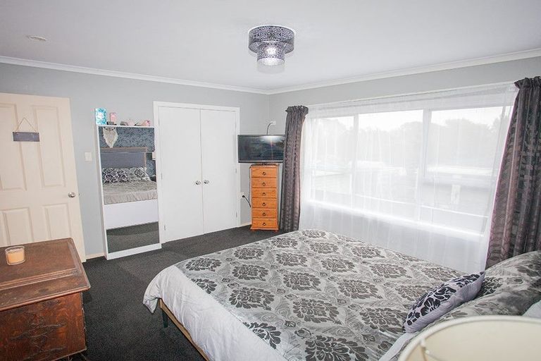 Photo of property in 21 Mace Street, Waitara, 4320
