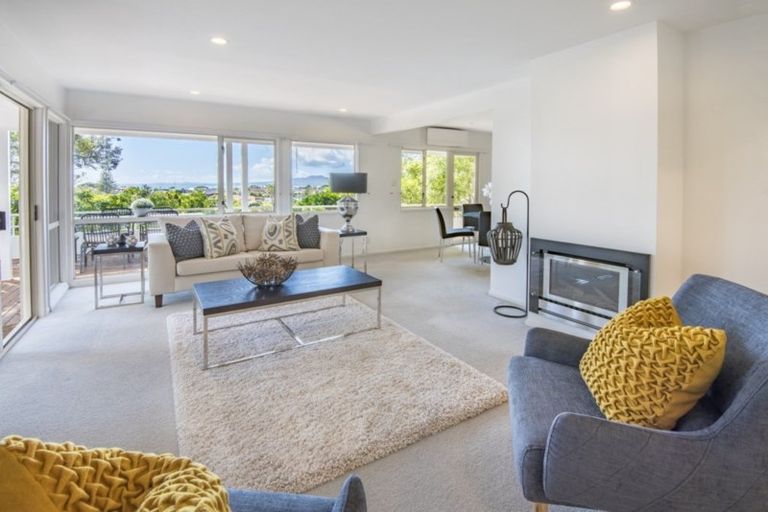 Photo of property in 2/13 Prospect Terrace, Milford, Auckland, 0620