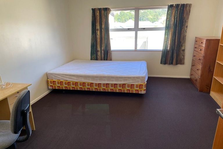 Photo of property in 935 Cumberland Street, North Dunedin, Dunedin, 9016