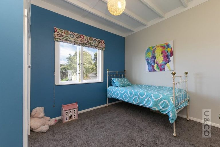 Photo of property in 315 School Road, Waimauku, 0881