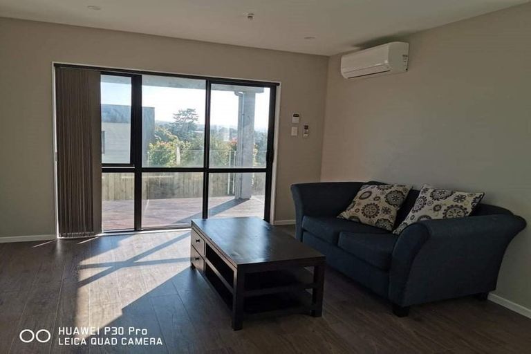 Photo of property in 18 Monarch Avenue, Hillcrest, Auckland, 0627
