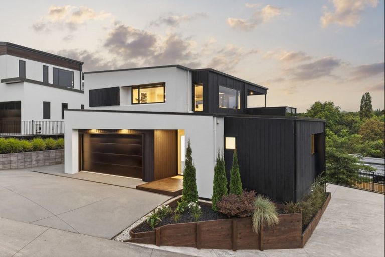 Photo of property in 9 Ada Close, Cambridge, 3434