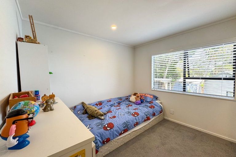 Photo of property in 1/29 Rangatira Road, Birkdale, Auckland, 0626