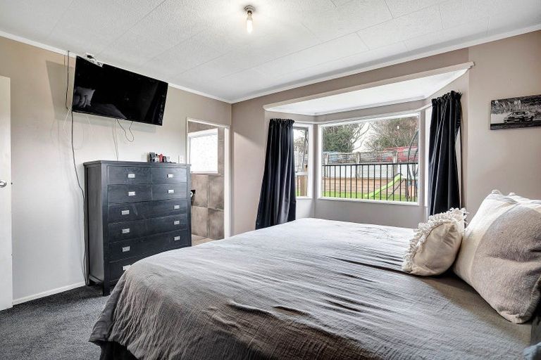 Photo of property in 1263 Egmont Road, Egmont Village, New Plymouth, 4372