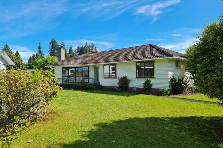 Photo of property in 29 Martin Street, Utuhina, Rotorua, 3015