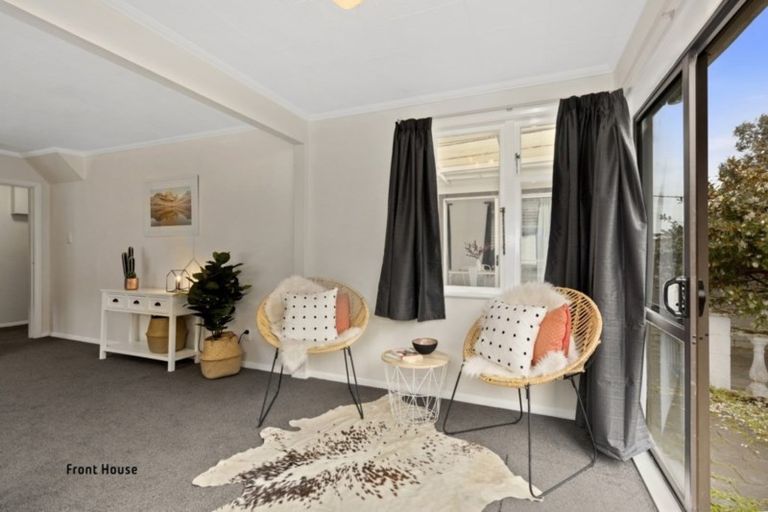 Photo of property in 43 Fleet Street, Naenae, Lower Hutt, 5011